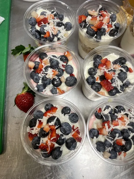 Nicole's Deli Picture 4
