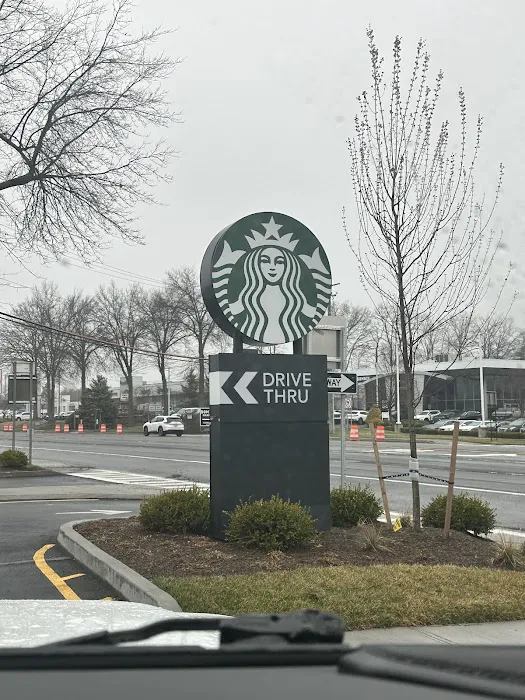 Starbucks Picture 4