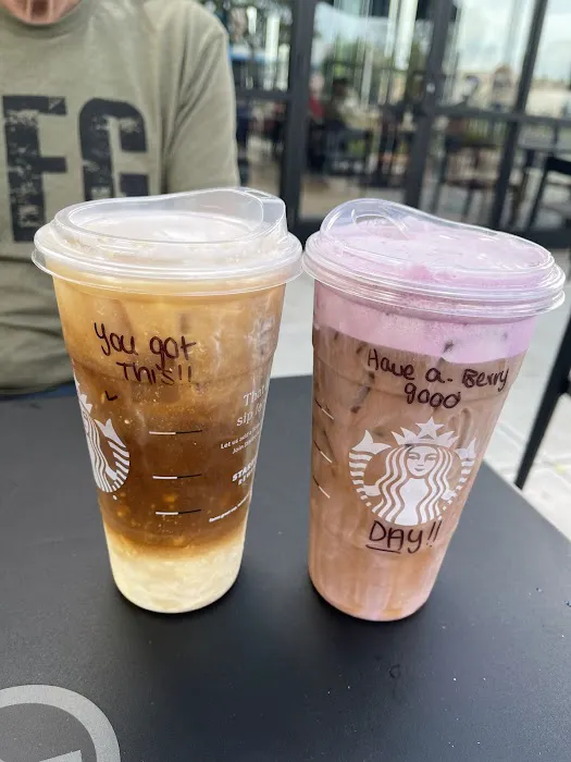 Starbucks Picture 7