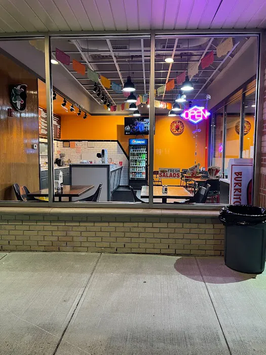 Burrito Xpress Mexican restaurant Picture 8