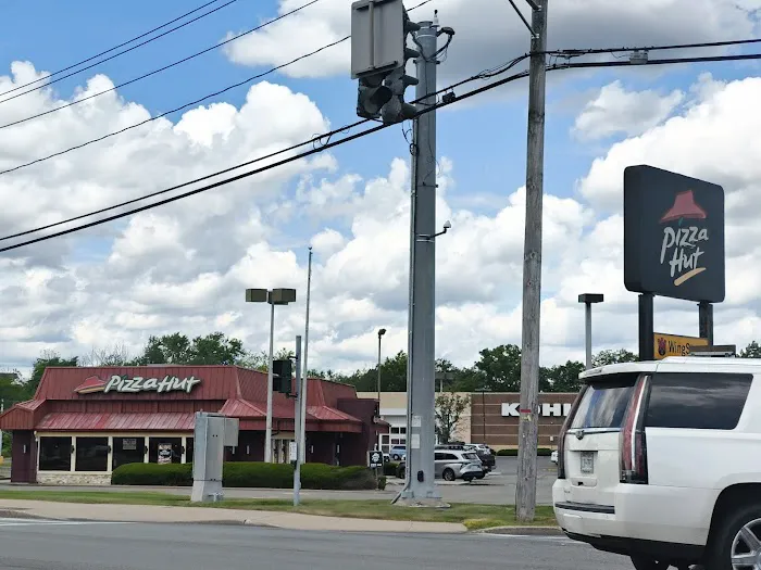 Pizza Hut Picture 7