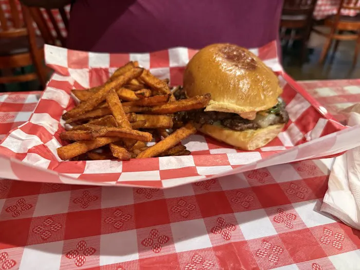 Burger Station Picture 5