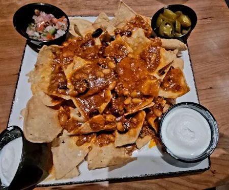 Tommy's Tavern + Tap