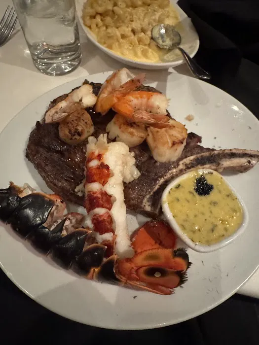 Fleming’s Prime Steakhouse & Wine Bar Picture 10