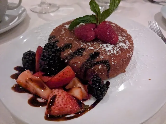 Fleming’s Prime Steakhouse & Wine Bar Picture 4