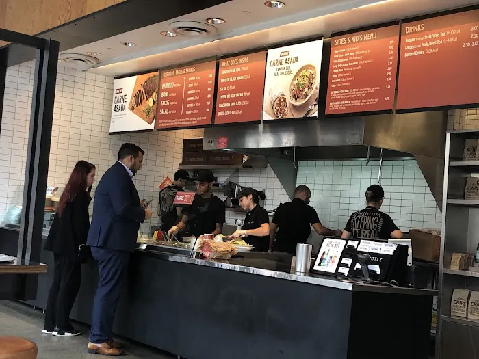 Chipotle Mexican Grill Picture 5