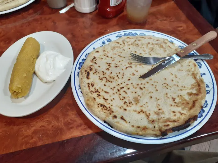 El Salvadoreño 🇸🇻 Picture 7