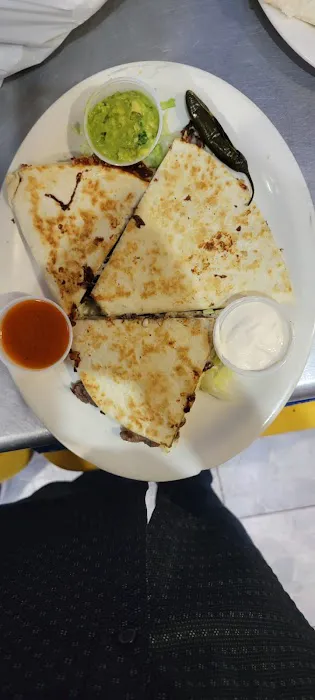 Mundo Latino Restaurant & Bakery Picture 10