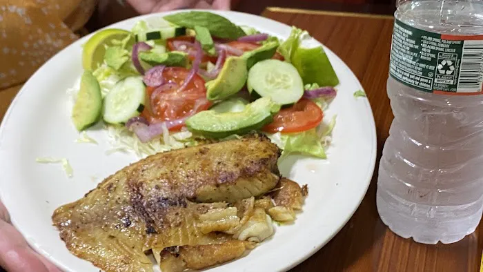 Mundo Latino Restaurant & Bakery Picture 6