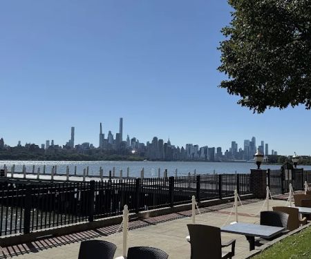 Haven Riverfront Restaurant and Bar