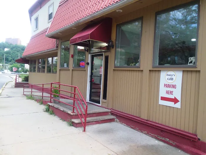 Daisy's Grill Picture 9