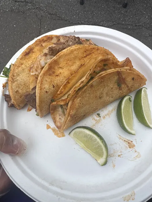 Taqueria Los Dos Hermanos 🇲🇽 Picture 2
