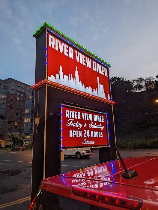 River View Diner Picture 5