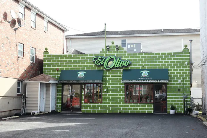 El Olivo ๐ฌ๐น Picture 10