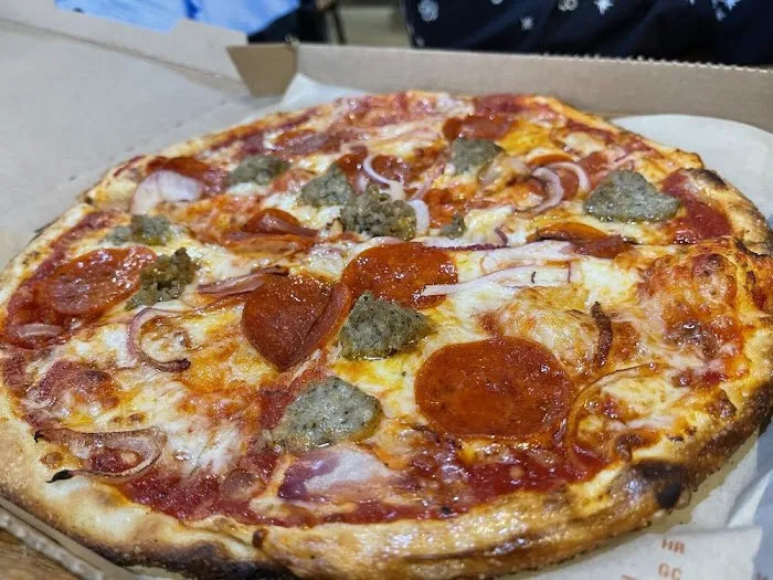Blaze Pizza Picture 8