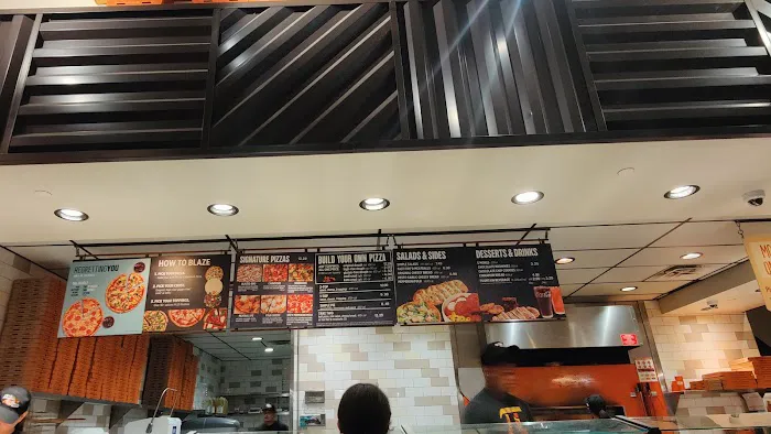 Blaze Pizza Picture 6