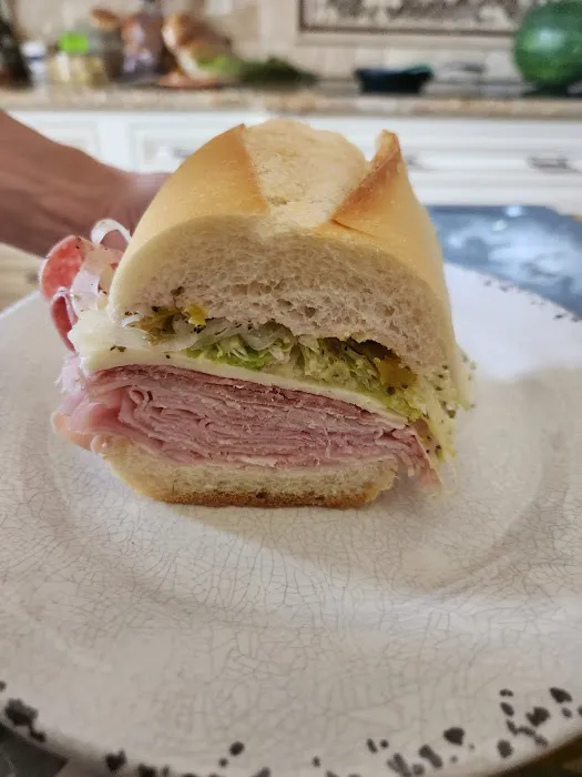Mucci's Italian Market Picture 2