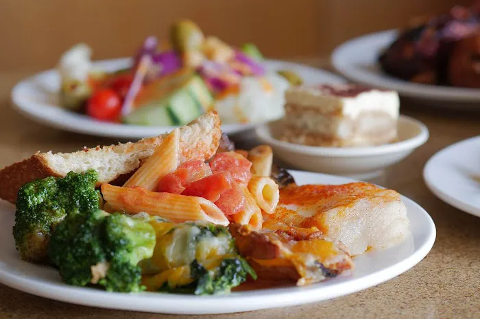 Dynasty Buffet Picture 6