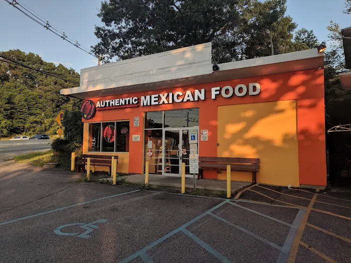 Taqueria Los Güeros Picture 10