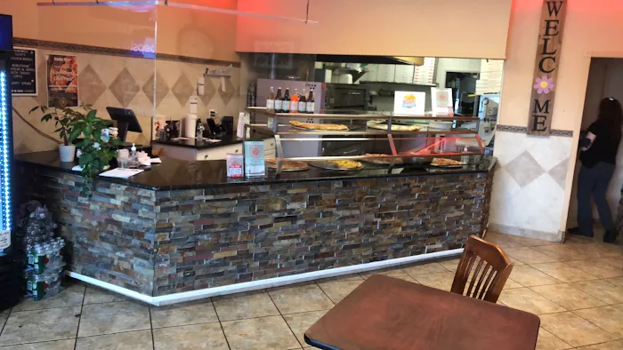 Scardinos Pizzeria & Restaurant Picture 9