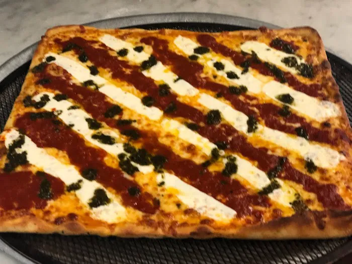 Scardinos Pizzeria & Restaurant Picture 7