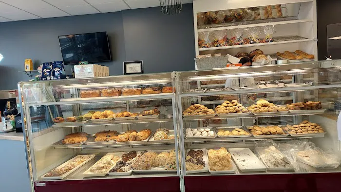 Maria's Italian Bakery Picture 10