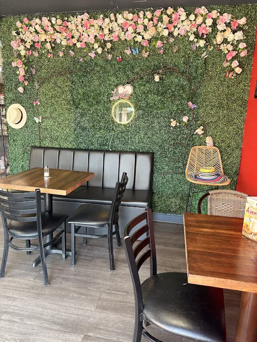 LA NOTA RESTAURANT CORP Picture 8