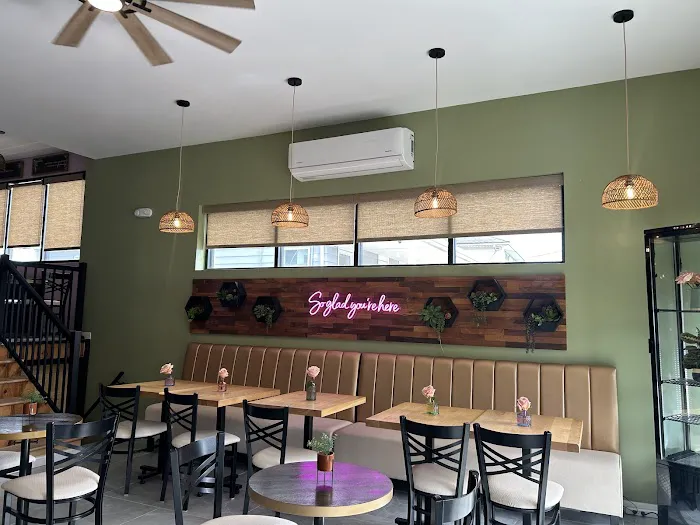 Gigi's Cafe Picture 10