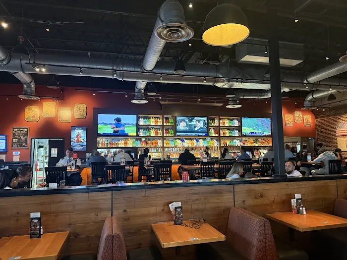 BJ's Restaurant & Brewhouse Picture 5