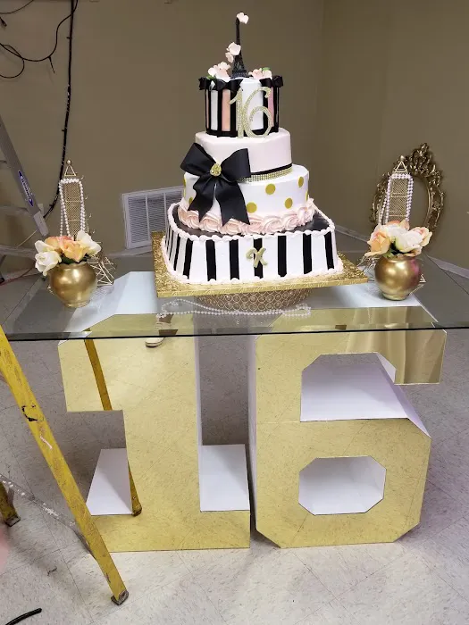Mary's Cakes Picture 8