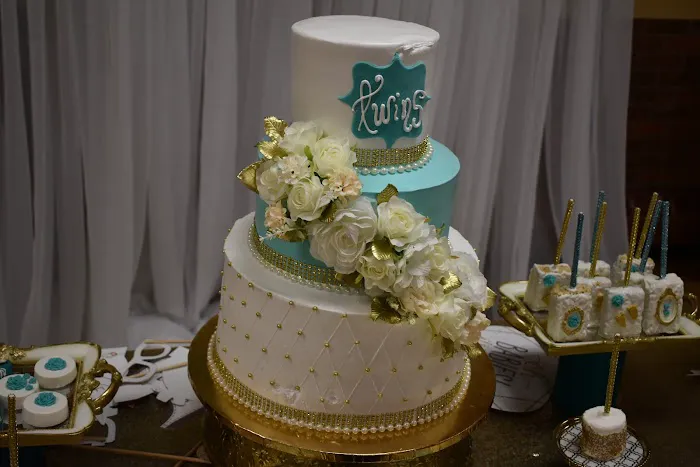 Mary's Cakes Picture 6