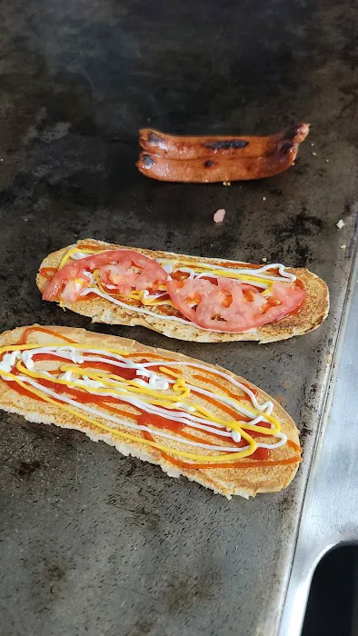 Miguel Hotdog Picture 6