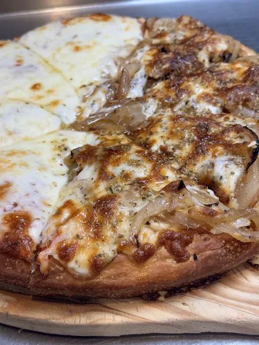 Mario’s pizza & Pasta Picture 4