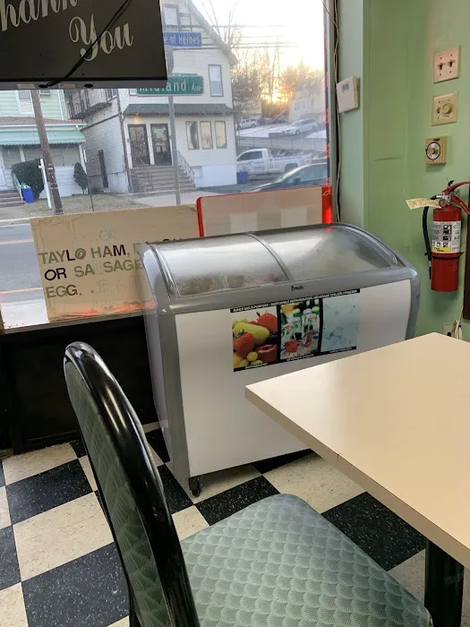 Metro Bagel & Deli Picture 5