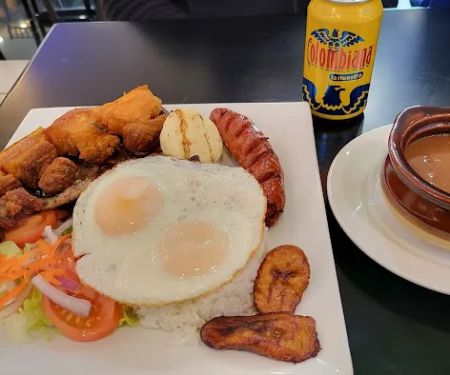 Colombia Bakery Restaurant & Bar