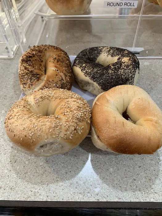 Jagis Bagels & Deli Picture 4