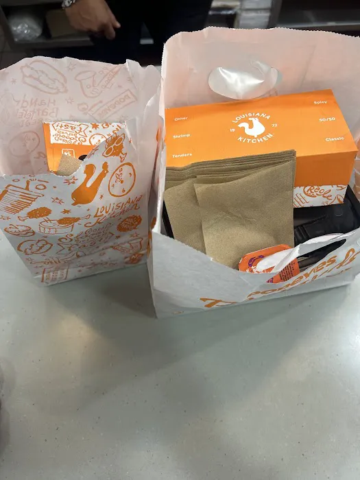 Popeyes Louisiana Kitchen Picture 3