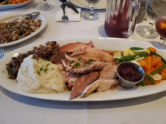 Segovia Steakhouse & Seafood Picture 10