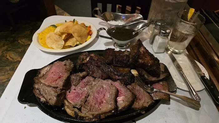 Segovia Steakhouse & Seafood Picture 4
