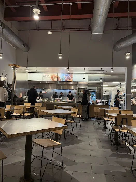 Chipotle Mexican Grill Picture 9