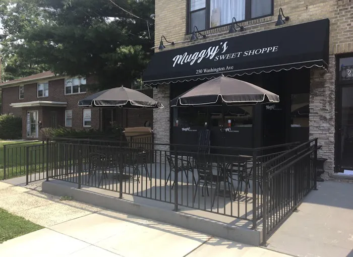 Muggsy's Sweet Shoppe Picture 8