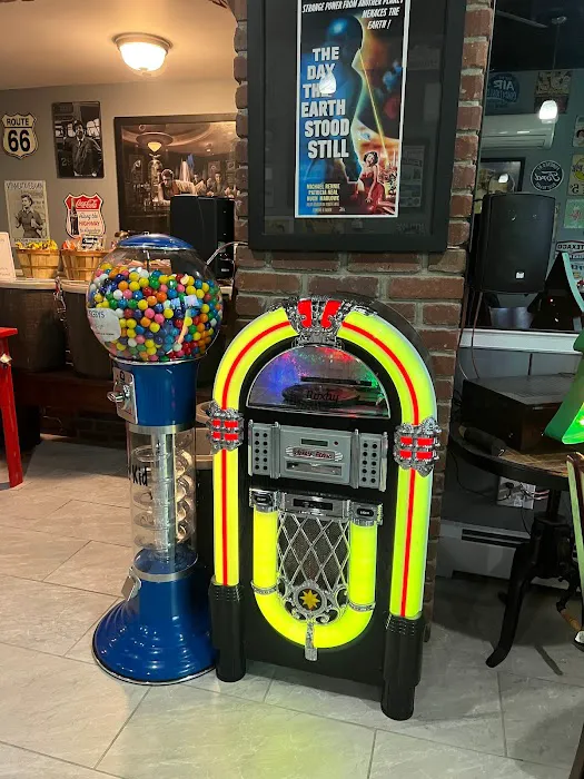 Muggsy's Sweet Shoppe Picture 7