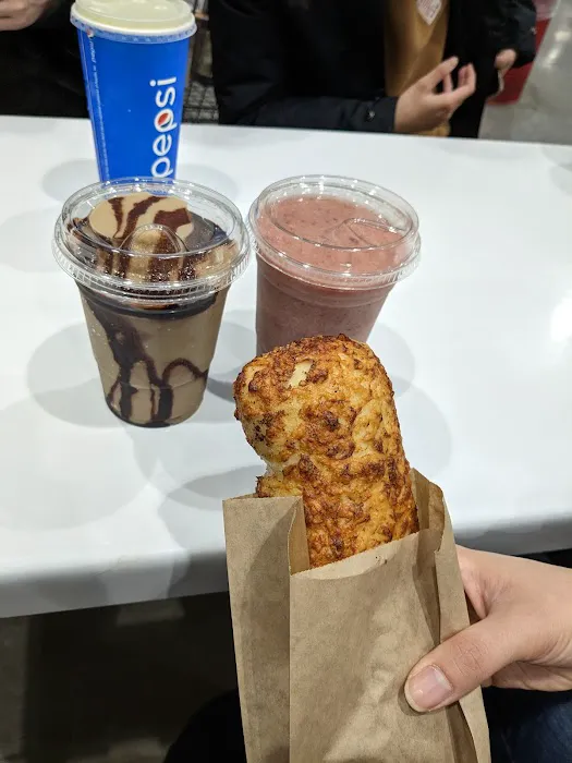 Costco Food Court Picture 4