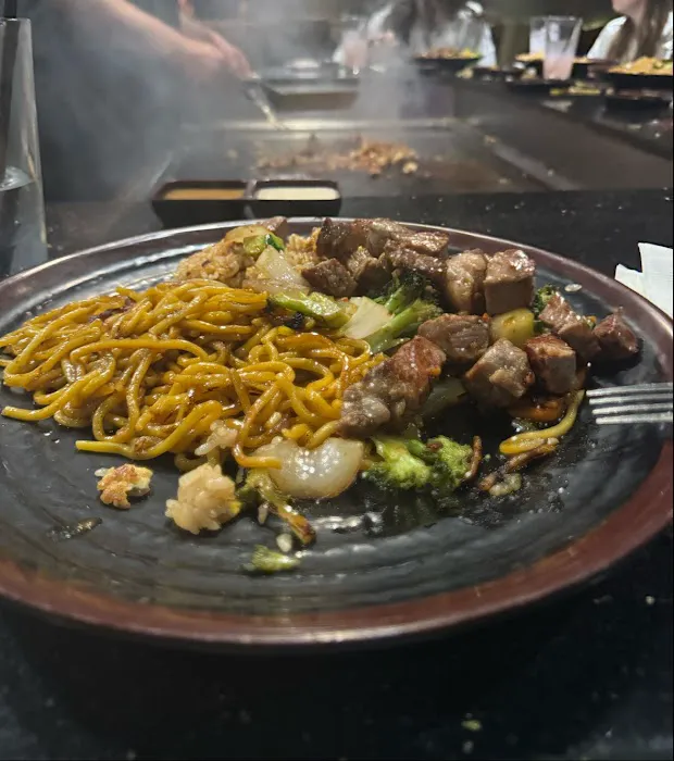 Ooka Sushi Hibachi Lounge Picture 3