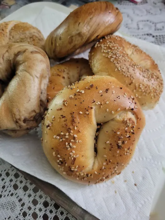 Bagel Plus & Cafe Picture 7