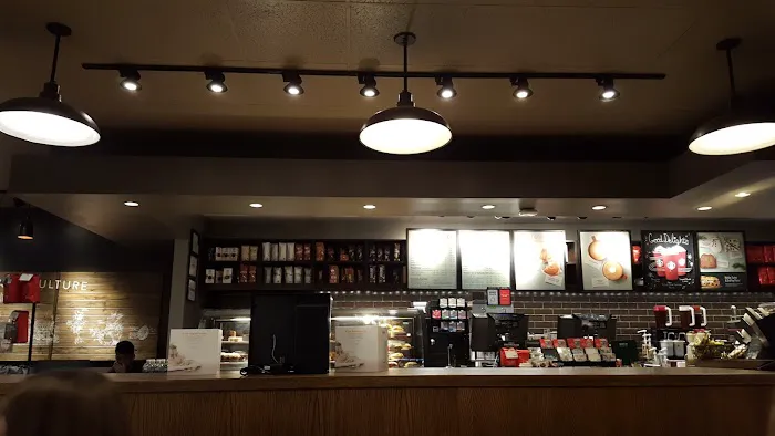 Starbucks Picture 4