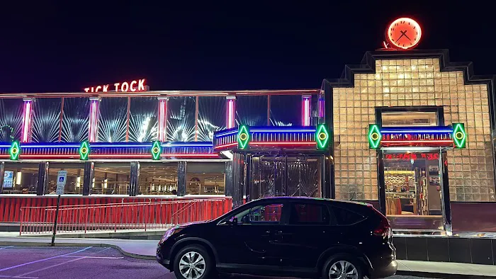 Tick Tock Diner Picture 3