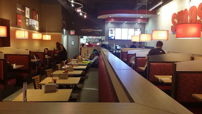 Smashburger Picture 1