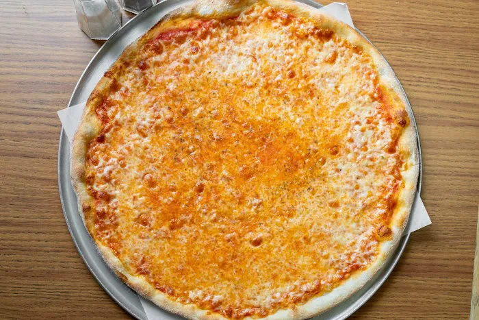 Loue's Place Pizza & Pasta Picture 4