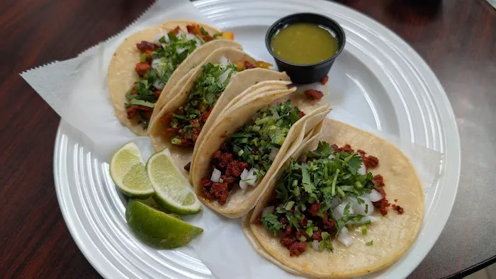 Los Jarros Mexican Grill Restaurant Picture 9